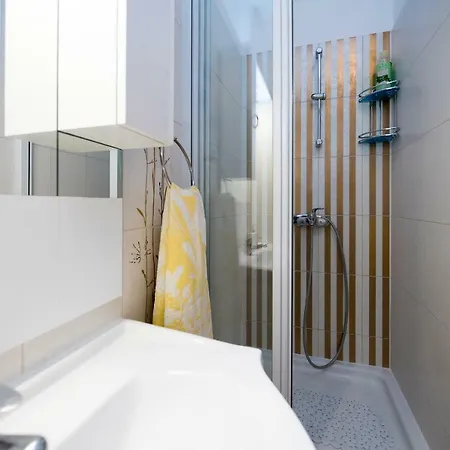 Elijah Creek * Split