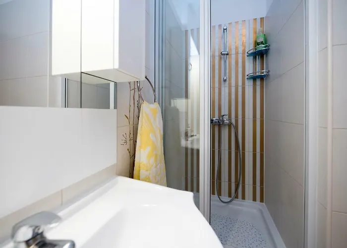 Elijah Creek * Split